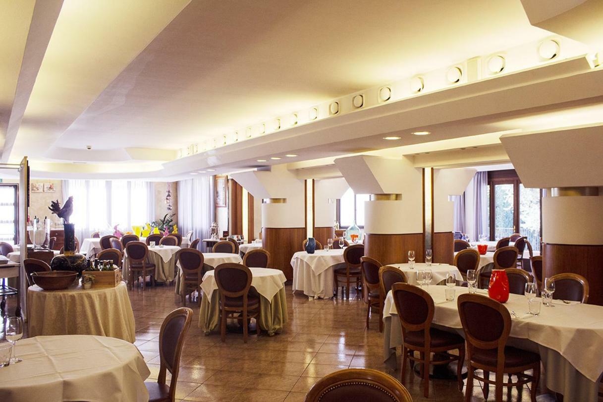 Albergo Ristorante Belvedere Codroipo Exteriör bild